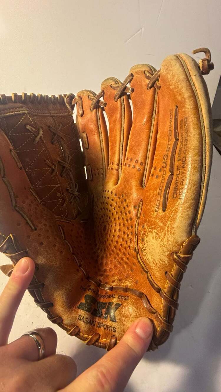 SSK Sasaki Sports The Professional Edge Dimple Process USG-90 Baseball Glove